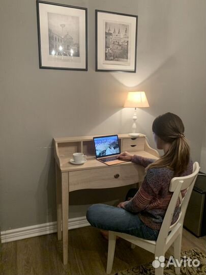 Веселый преподаватель испанского учитель онлайн