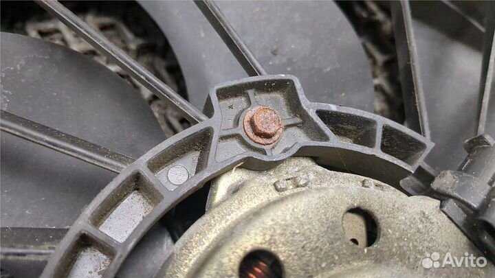 Вентилятор радиатора Renault Megane, 1996