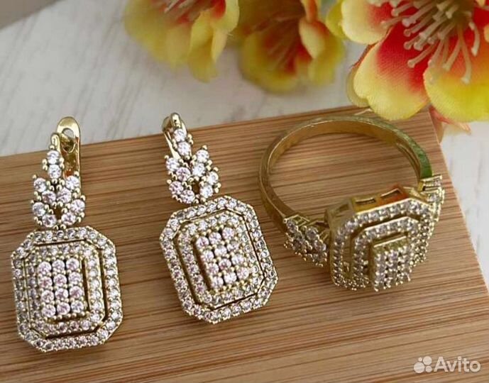 Набор серьги кольцо кулон медицинское золото