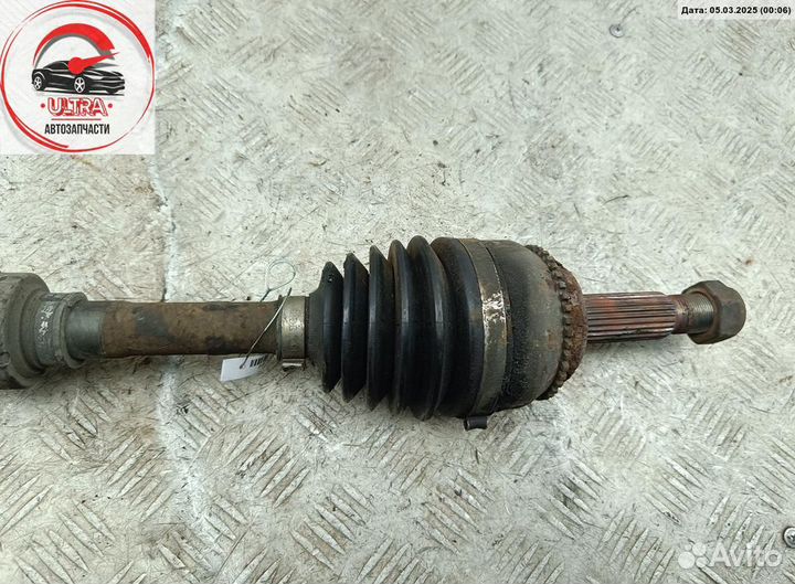 Полуось передняя левая б/у Mitsubishi Lancer (2000-2010)