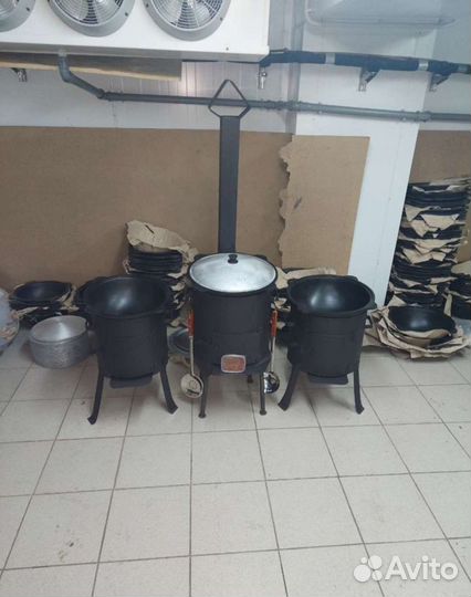 Казан чугунный 12 литров с печкой 3мм