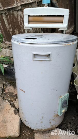 Стиральная машина ретро 