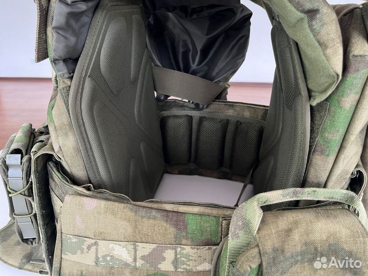 Бронежилет штурмовой