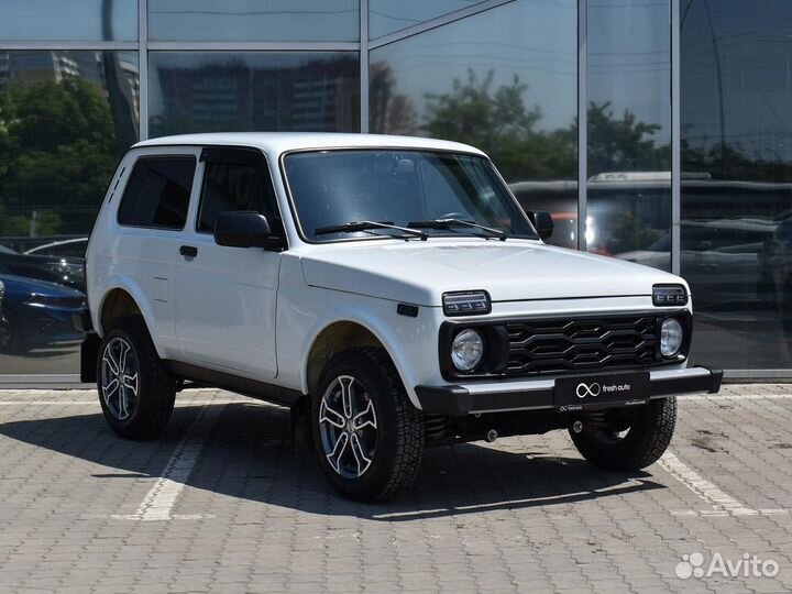 LADA 4x4 (Нива) 1.7 МТ, 2019, 20 740 км