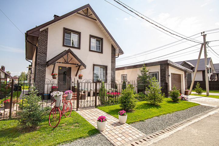 Дом 130,3 м² на участке 7 сот.