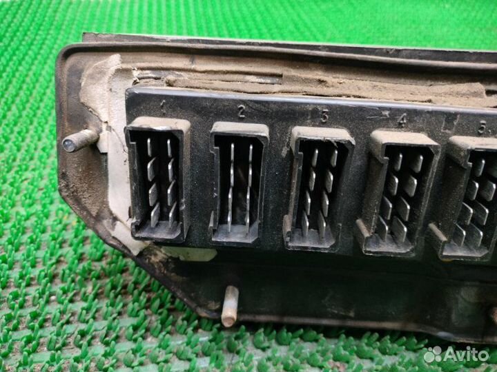 Блок предохранителей Лада 2107 2002