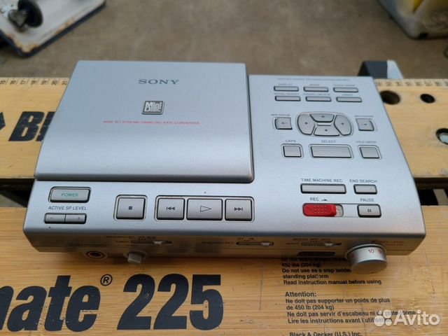 Sony MD Walkman MZS-R4ST