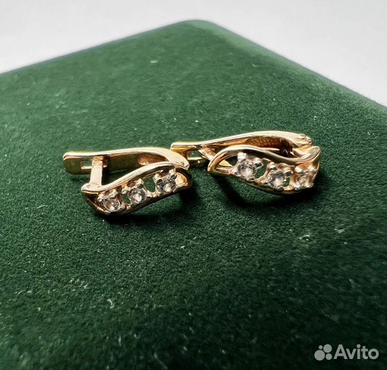 Золотые серьги детские 585