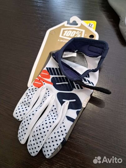 Перчатки для мотоцикла 100