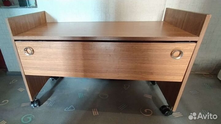 Тумба под телевизор