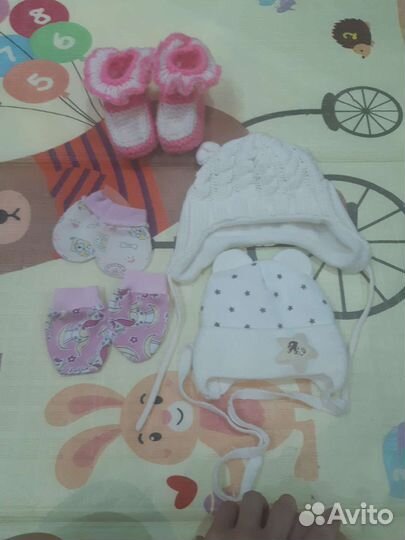 Шапочки, пинетки, антицарапки