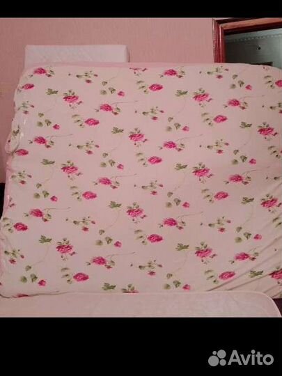 Матрас на двухспальную кровать бу 160*200