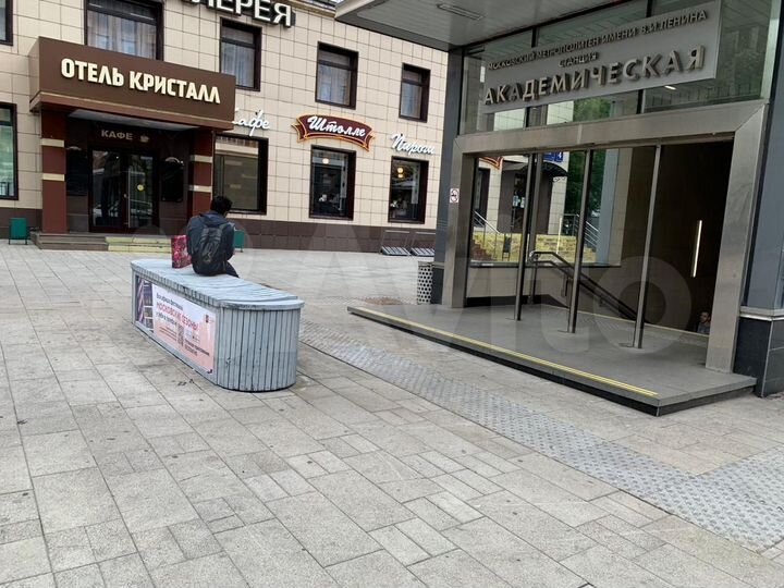 Гостиница, 440 м²