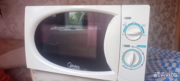 Микроволновая печь Midea