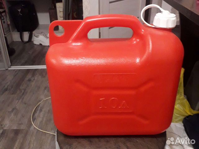 Канистра пластиковая 10 литров