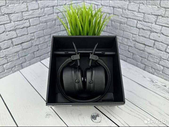 Наушники Marshall lV