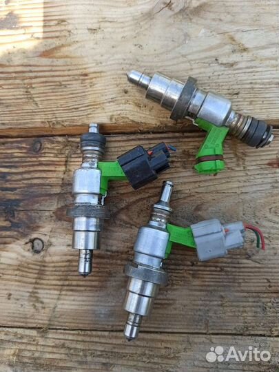 Форсунка тойота toyota 1 az-fse 2azfse az fse