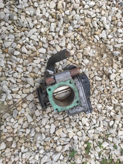 Дроссельная заслонка Audi A4 B5