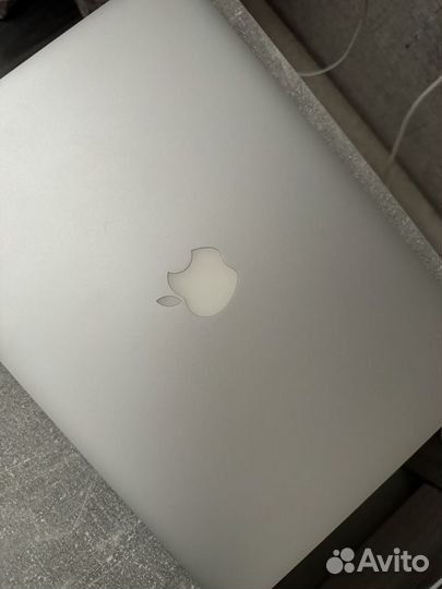 Apple MacBook Air 13 2011