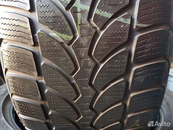 Bridgestone Blizzak LM-32 225/50 R17