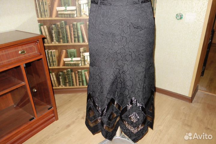 Юбка нарядная. Классика.Жаккард. Р-р 48