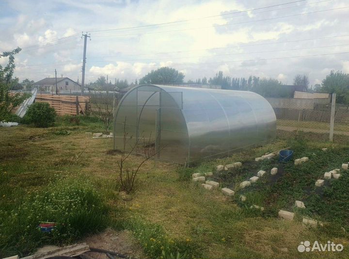 Теплица из поликарбоната