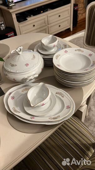 Фарфоровый столовый сервиз Германия