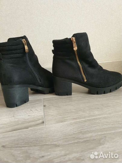 Ботинки женские 38 размера