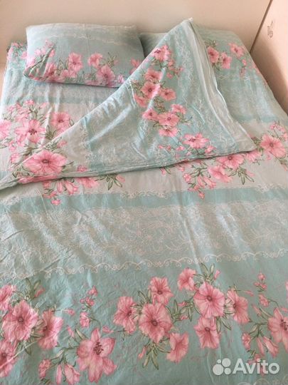 Постельное белье 1,5 спальный