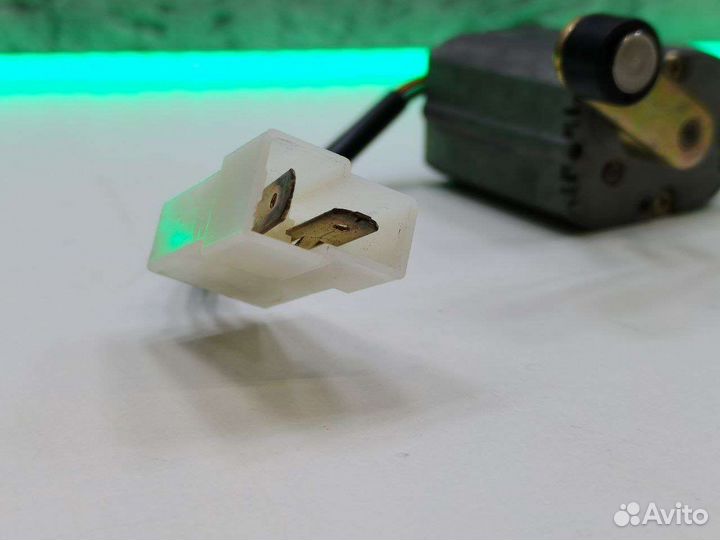 П.7120 Мотор Bosch AXF 24V 0390727003