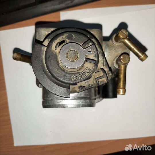 Дроссельная заслонка VAG