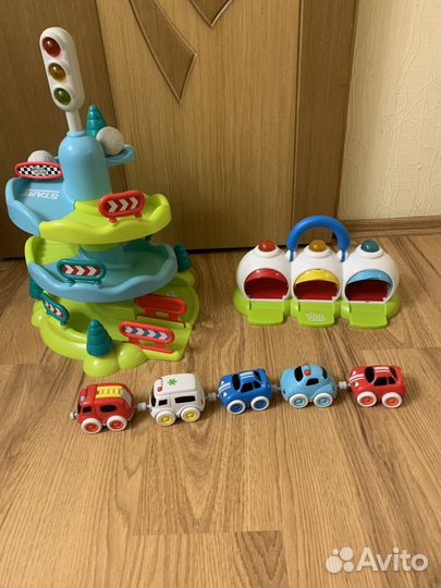 Игрушки ELC (станция спасения +трек-горка)