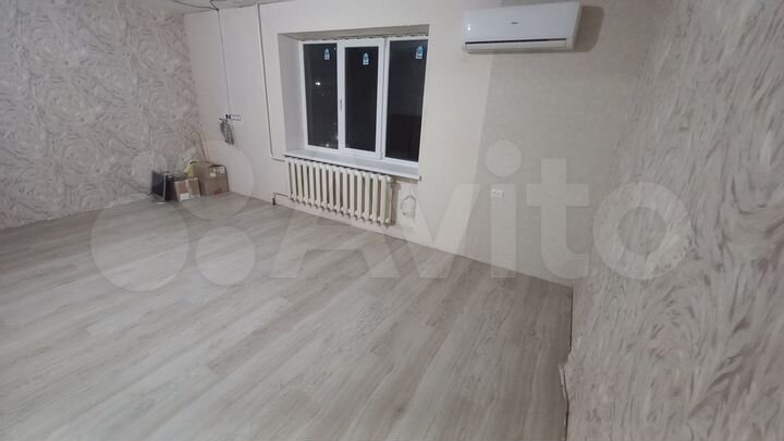 2-к. квартира, 52 м², 2/5 эт.