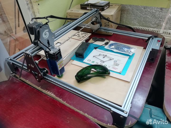 Лазерный гравировальный станок