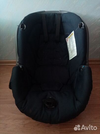 Автокресло (автолюлька) Cam Area Zero+