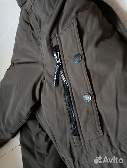 Пуховик Superdry Premium