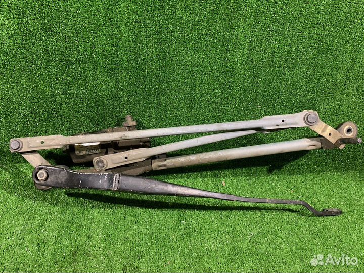 Трапеция стеклоочистителя Dodge Stratus