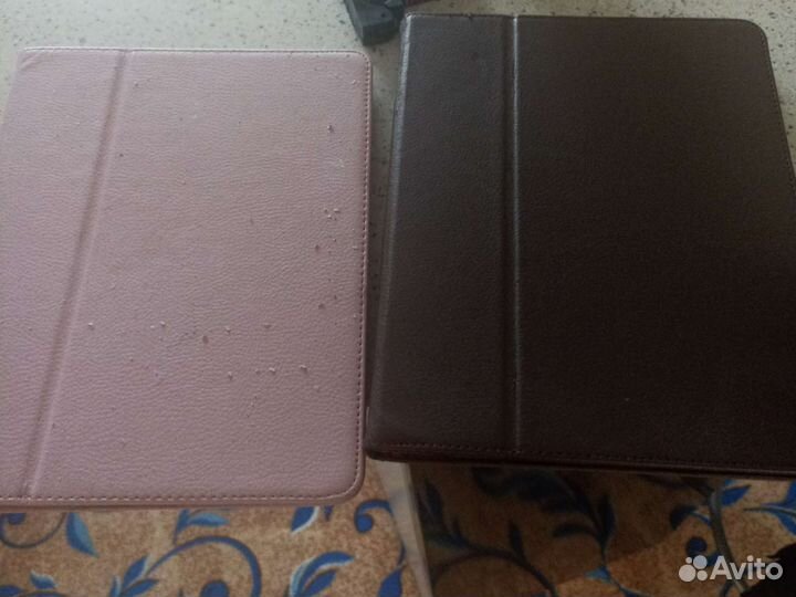 Продам iPad 2 - 2 шт (16 и 32 GB)
