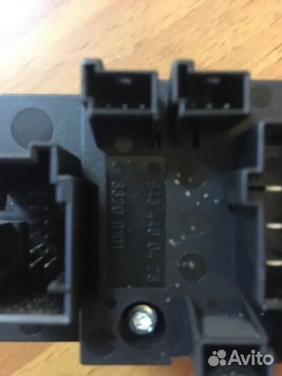 Блок кнопок на Мерседес Актрос аварийного сигнала