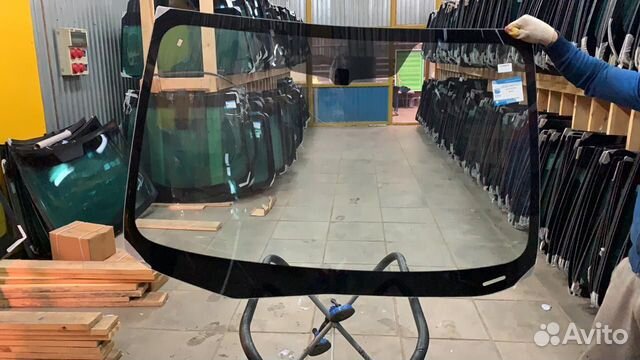 Лобовое стекло субару р2