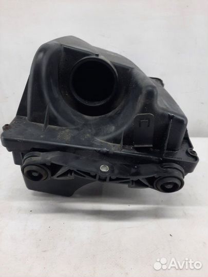 Корпус воздушного фильтра Opel Astra H хэтчбэк 5