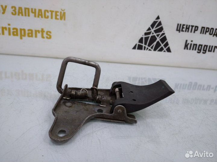 Крюк замка капота Skoda Octavia A7 5E3 до