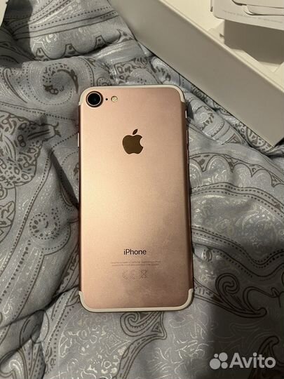 iPhone 7, 32 ГБ