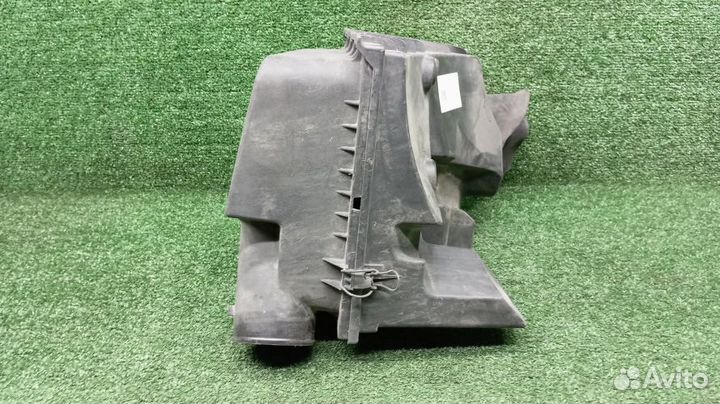 Корпус воздушного фильтра Cadillac Srx