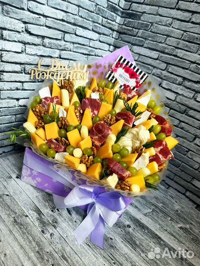 Съедобные букеты. Мужские и женские букеты