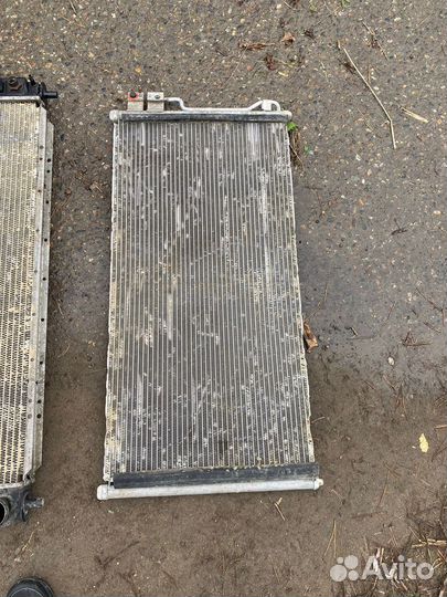 Радиатор кондиционера Ford Expedition 1