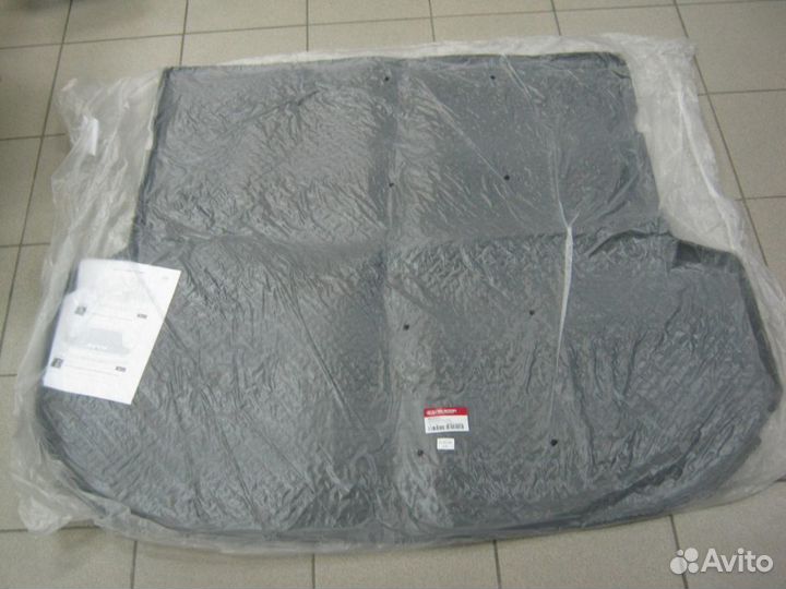 R8570C5121 - ковер багажника резиновый sorento pri