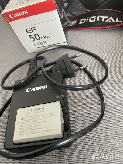 Зеркальный фотоаппарат canon