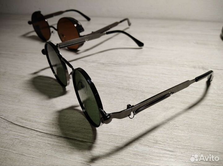 Солнцезащитные очки круглые