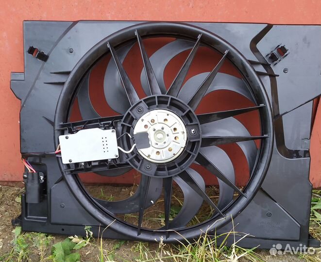 Кожух вентилятора в сборе Termal - A 211 500 21 93